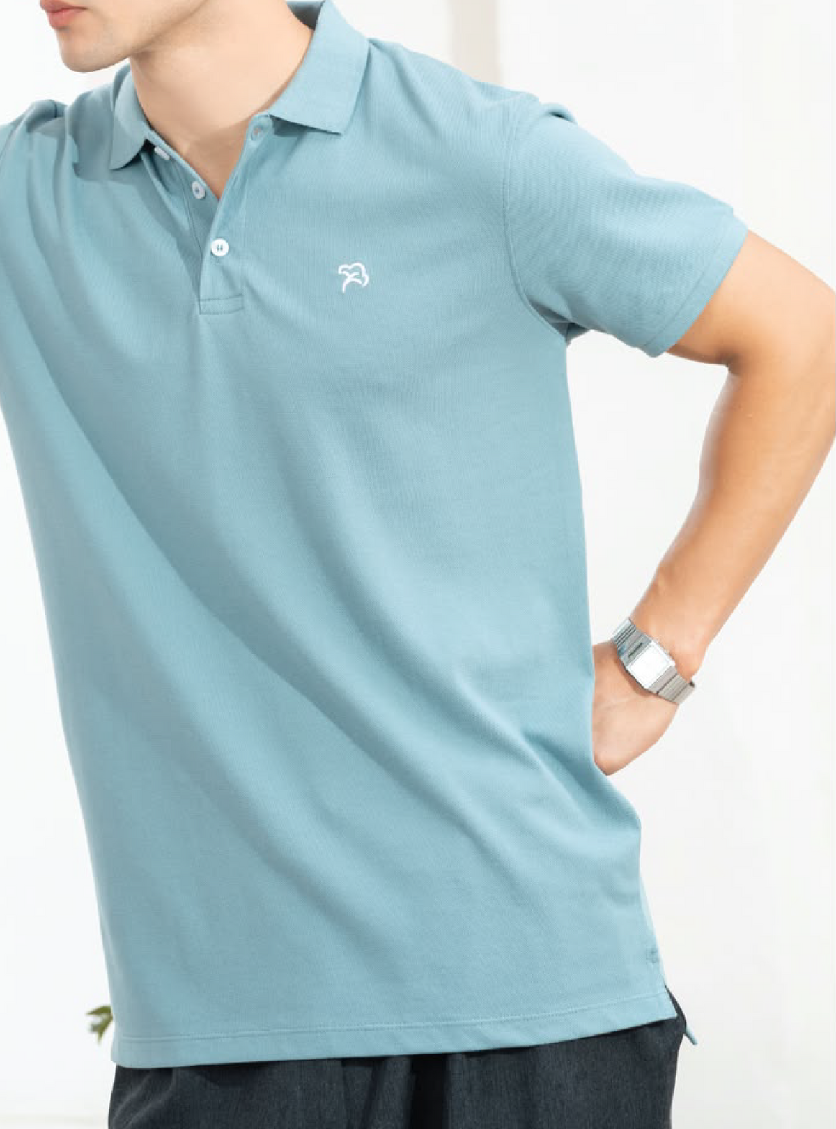 Classic Fit That A Few Reviewers Call Generous